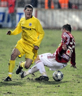Juraj Kucka (vlevo), gólový premiant.