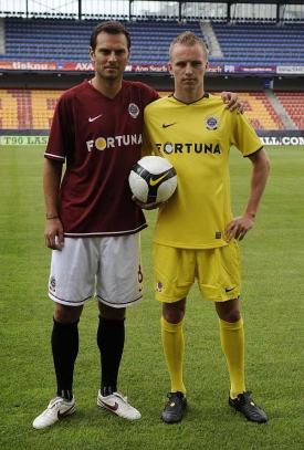 Sparta bude v rudém hrát doma, ve žlutém venku.