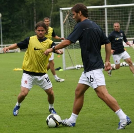 Zleva: Kisel, Berger a Řepka na letní přípravě ve Fr. Lázních.