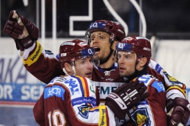 Zleva Ondřej Kratěna, Michal Brož a David Výborný ze Sparty.