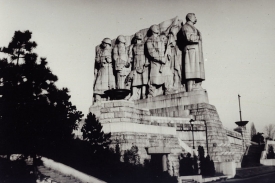 Stalin s československým lidem.