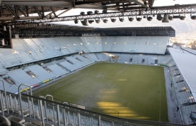Stadion Tivoli v Innsbrucku.