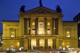 Státní opera Praha.