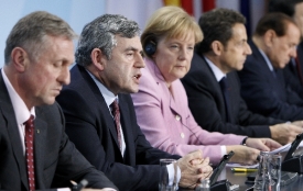 Podař&iacute; se evropsk&yacute;m politikům naj&iacute;t recept na krizi?