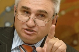 Předseda ČMKOS Milan Štěch