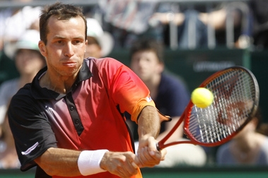 Radek Štěpánek. Tenista se v úterý svého zápasu v Paříži nedočkal. Radek Štěpánek. Tenista se v úterý svého zápasu v Paříži nedočkal.