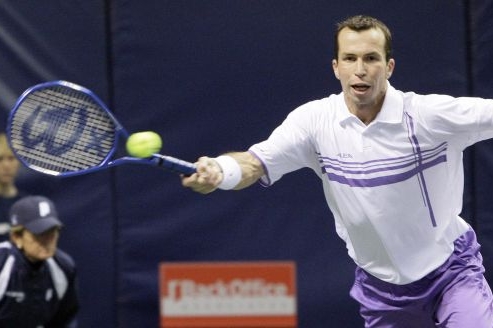 Radek Štěpánek v utkání proti Andymu Roddickovi.