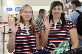 Střelkyně Lenka Marušková (vpravo) a Michaela Musilová.