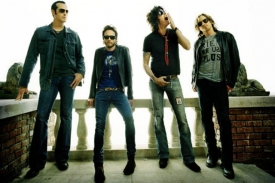 Stone Temple Pilots - roze&scaron;li se v roce 2003, nyn&iacute; jsou znovu spolu.