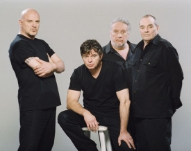 The Stranglers přij&iacute;žděj&iacute; potřet&iacute; do Česka.