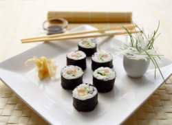 Na sv&eacute; si přijdou tak&eacute; fanou&scaron;ci japonsk&eacute;ho sushi.