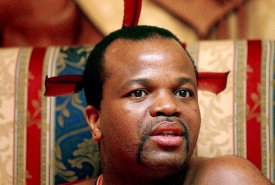 Mswati III. - lidem milovan&yacute; i nesn&aacute;&scaron;en&yacute; monarcha.