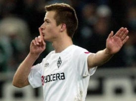 Svěrkoš při svém angažmá v bundeslize. Svěrkoš při svém angažmá v bundeslize.
