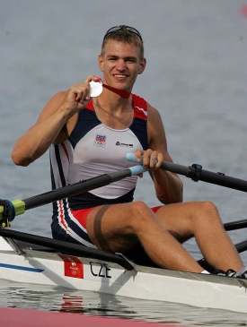 Ondřej Synek s vydřenou a vysněnou medailí.