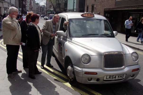 Taxi v Londýně.