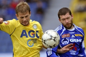 Vlastimil Vidlička z Teplic (vlevo) a Ladislav Onofrej z Olomouce. Vlastimil Vidlička z Teplic (vlevo) a Ladislav Onofrej z Olomouce.