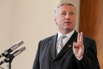 Premiér Mirek Topolánek.