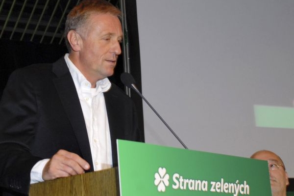 Premiér Mirek Topolánek by se uživil i v showbyznysu.