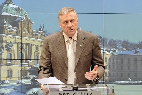 Premiér Mirek Topolánek. Prosadí svůj protikrizový balíček?