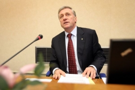 Mirek Topol&aacute;nek