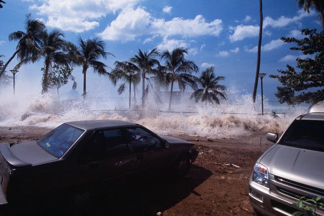 Tsunami z konce roky 2004 je dodnes noční můrou.