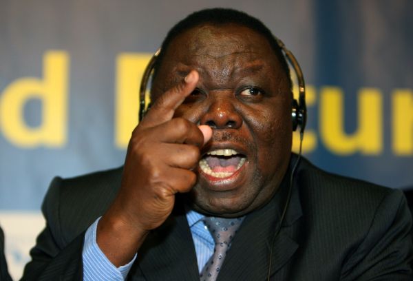 Na lídra zimbabwské opozice měl být spáchán atentát. Na lídra zimbabwské opozice měl být spáchán atentát.