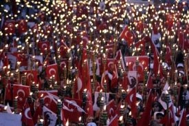 Tureck&eacute; protesty proti PKK