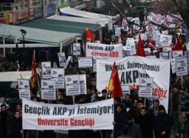Protestní akce chtěla rozhodnutí politiků změnit. Marně.