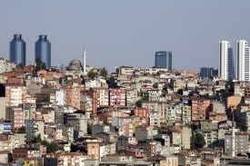 G&uuml;ltepe, obchodn&iacute; čtvrť Istanbulu