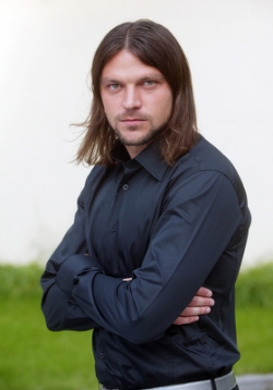 Tom&aacute;&scaron; Ujfalu&scaron;i