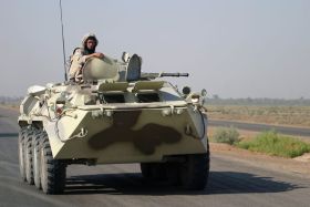 Ukrajinsk&aacute; arm&aacute;da. Na řadě zahraničn&iacute;ch mis&iacute; ano, do NATO je&scaron;tě ne.