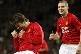 Fotbalisté Manchesteru se radují z postupu v Lize mistrů