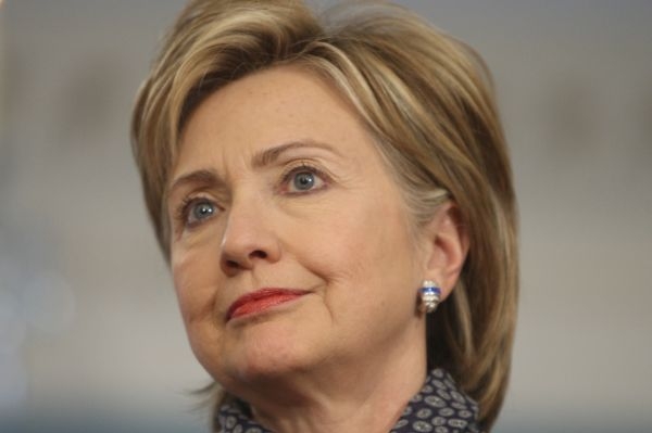Americká ministryně zahraničí Clintonová kývá na Írán: Je to na vás.
