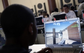 Proti radikálům na obrazovce computeru.