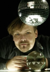 Producent Petr Vachler.