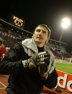 Gólman fotbalsitů Slavie Martin Vaniak.