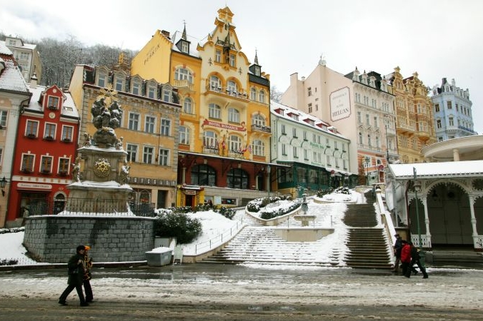 Karlovy Vary couvají před exekucí, požadované informace zveřejní.