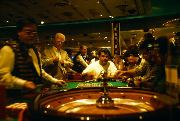 Padla bída na Američany. Počet návštěvníků Las Vegas klesá. Padla bída na Američany. Počet návštěvníků Las Vegas klesá.