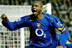 Patrick Vieira v dresu Arsenalu