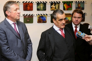 Mirek Topolánek, Karel Schwarzenberg a Martin Bursík. Mirek Topolánek, Karel Schwarzenberg a Martin Bursík.