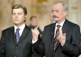 Předsedové parlamentních komor - Miloslav Vlček a Přemysl Sobotka.