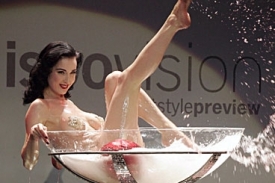 Sexbomba Dita von Teese.