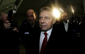 Volkert, spadla klec. U soudu v Braunschweigu.