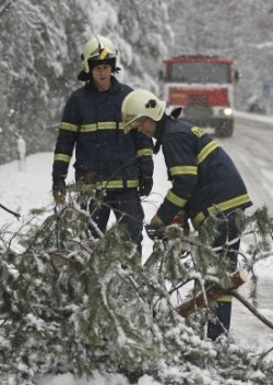 Víc než 20 cm sněhu napadlo v neděli 11. listopadu na Vysočině.