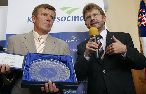 Hejtman Vysočiny Miloš Vystrčil (vpravo)