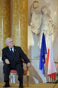 Lech Walesa, polský zástupce v Radě moudrých.