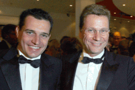Westerwelle se svým přítelem Mronzem.