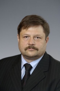 Zatím poslední přeběhlík z ČSSD, poslanec Petr Wolf.