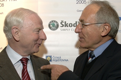 Prezident Evropských olympijských výborů Patrick Hickey (vlevo) a předseda Českého olympijského výboru Milan Jirásek 