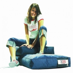 Praktické rozkládací vaky na sezení seženete na www.mimishop.cz.